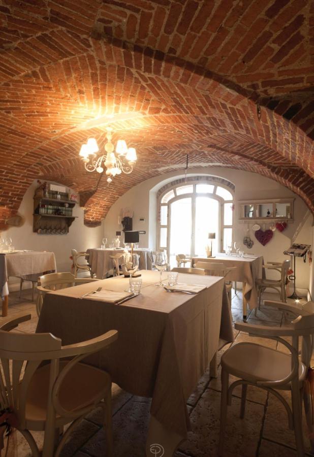 La Locanda Del Cuore Carru Exterior photo